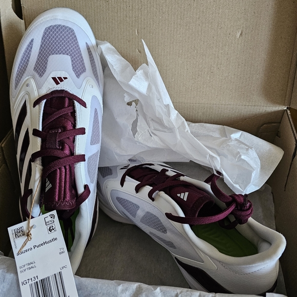 Adidas adizero PureHustle 3 Elite "Ftwr SOFTBALL SHOES WOMEN'S - Picture 5 of 14